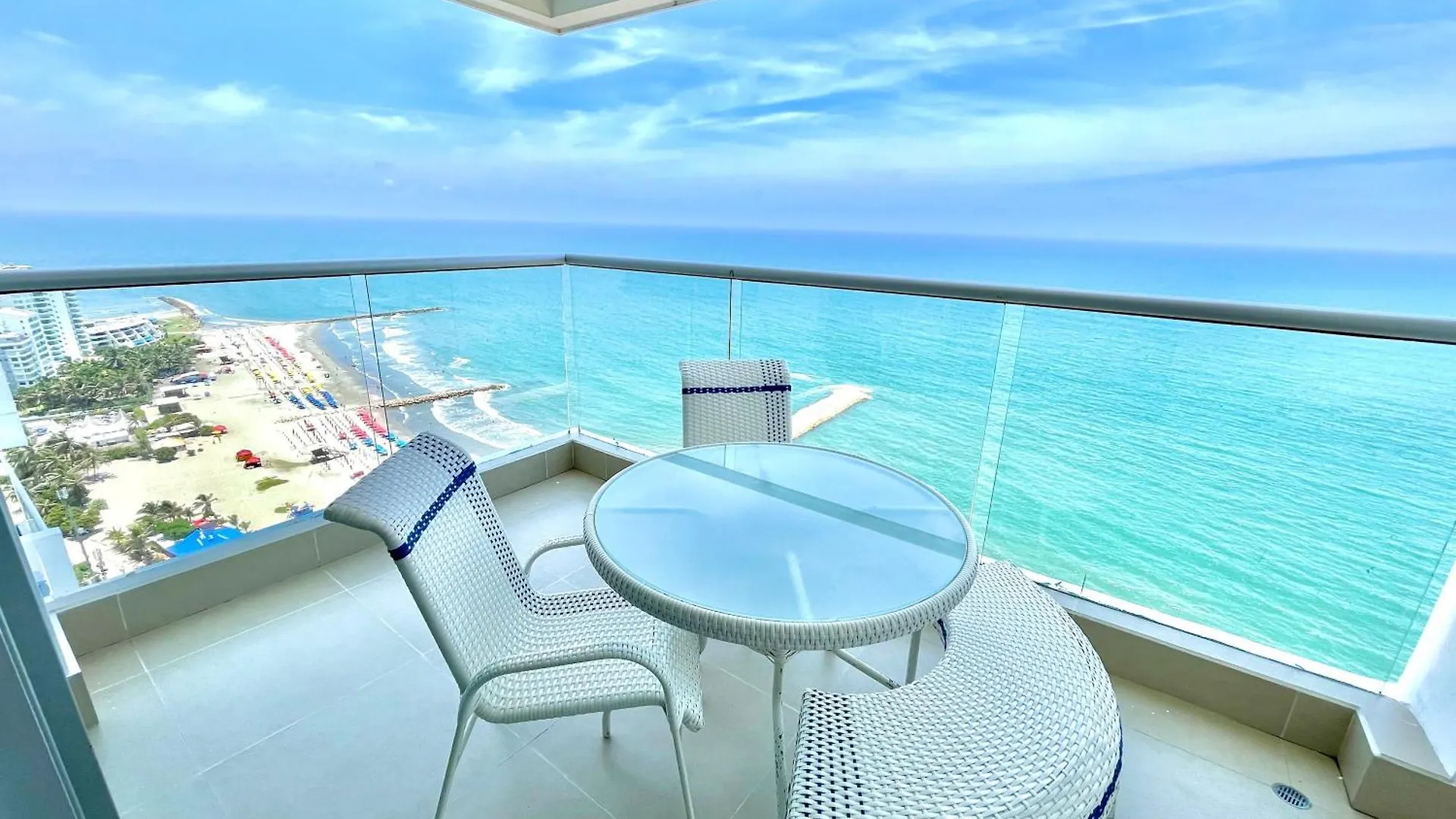 By Calamari Homes - Palmetto Beach 2504 Bocagrande